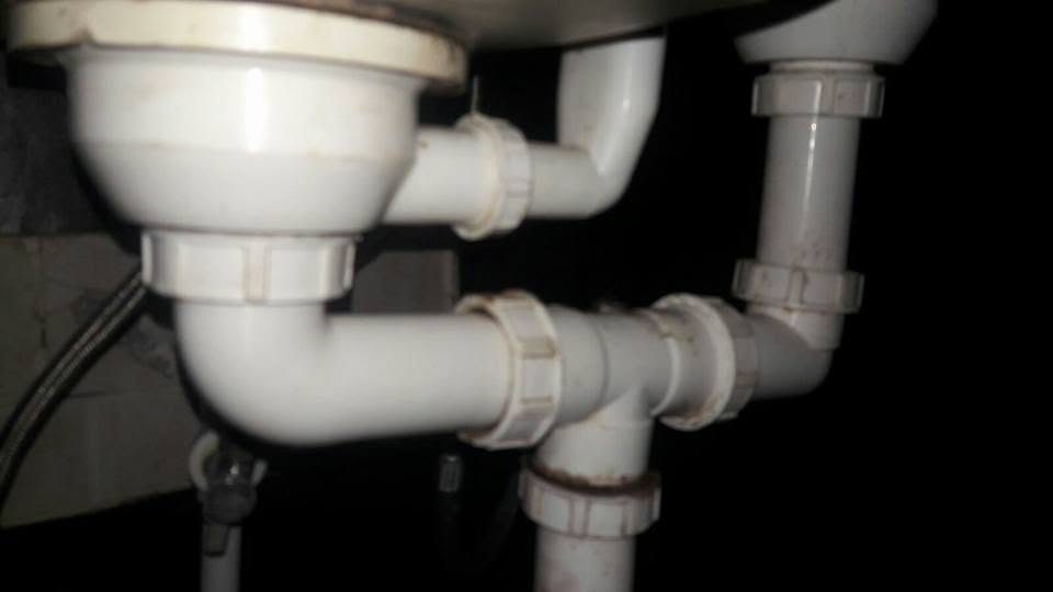 Lavabo Altında Su Birikmesi